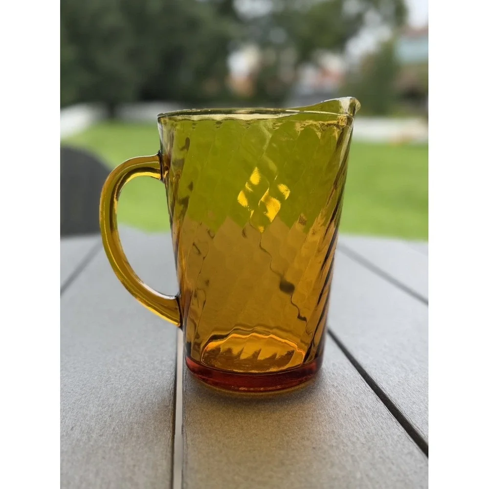 Vintage Hazel-Atlas Glass 2qt Pitcher Diamond Optic Pattern